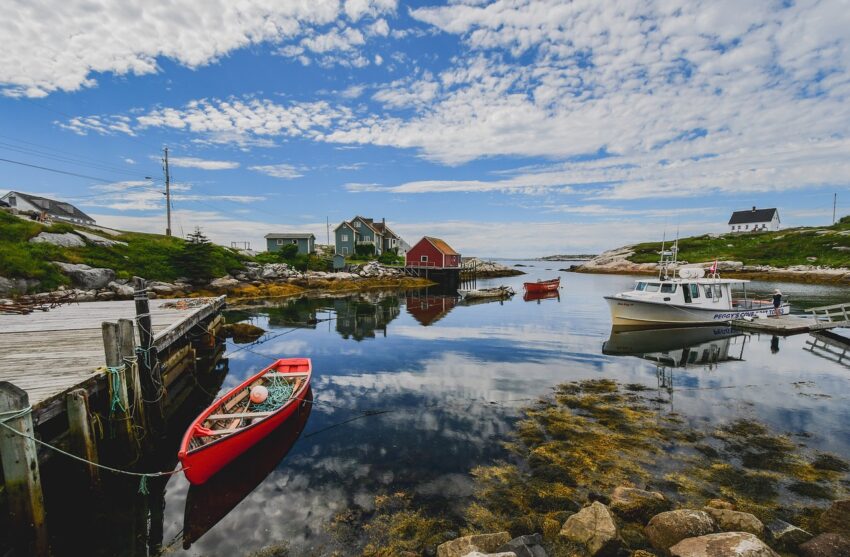 port, boat, pontoon